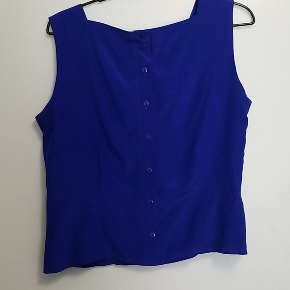 Tank - Picture 2 of 4